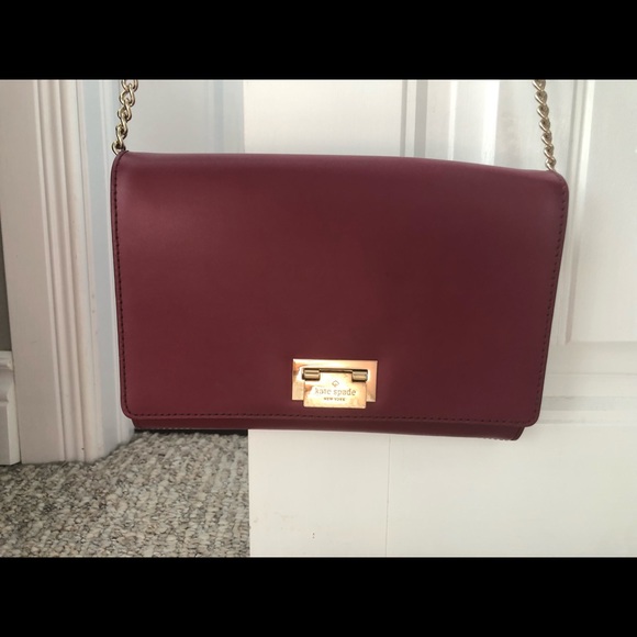 •Kate Spade • Burgandy-Wine coloured crossbody • - Picture 6 of 13